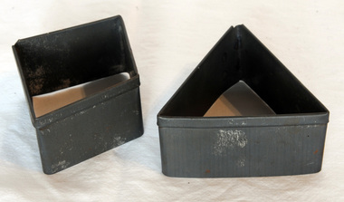 biscuit cutters, C 1920 - 1950