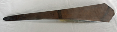 tie display shape, C 1940's