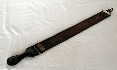leather strop, Early 20th century