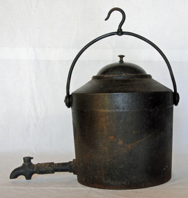 water fountain, Late 19th century