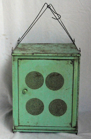 food safe, from the 1890s until the mid 20th century