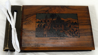 album, 1942