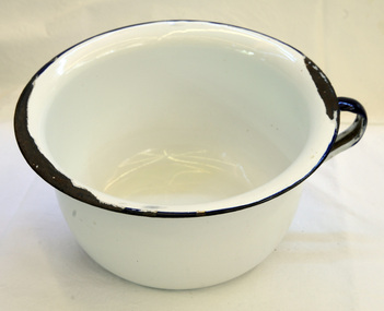 chamber pot, Circa 1920-1940s