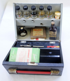 first aid kit, first half 20th century