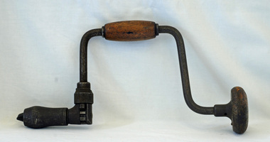 ratchet brace, first half 20th century