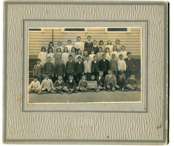 black and white photograph, Wilson, Les G, 1919