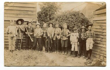 black and white photograph, firts half 20th century
