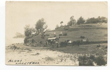 black and white photograph, October 1910