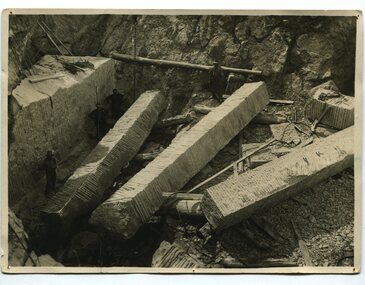 black and white photograph, first half 20th century