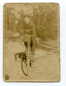 black and white photograph, 1920 - 1930