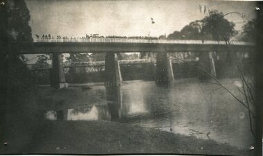 black and white photograph, July 1922