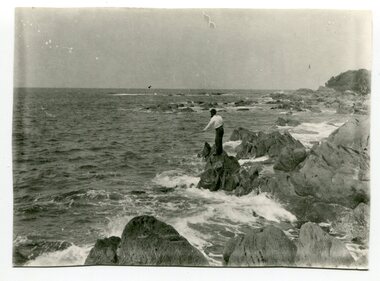 black and white photograph, first half 20th century