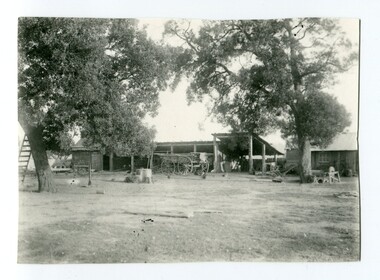 black and white photograph, early 20th century