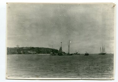black and white photograph, 1898