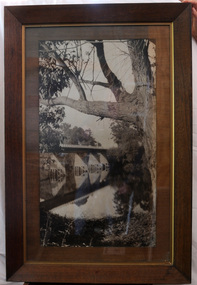 black and white photograph, first half 20th century