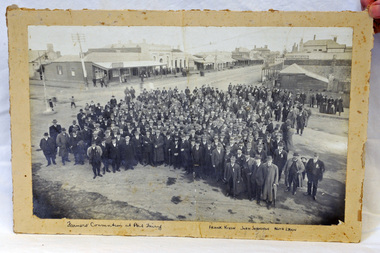 sepia photograph, 1910 - 1930