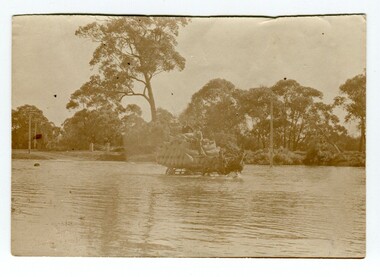 Photograph - crossing the Snowy River, c.1890s-1910