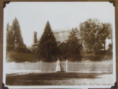 Photo -Dawbarn, Miss Katrina Dawbarn outside Ballarat Shire Offices, 1985 (estimated)