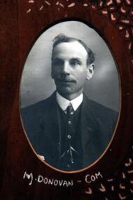 Photo - Donovan.M, Richards & Co.Photos, M. Donovan, Learmonth ANA Branch No 75 1912, "Circa 1912"
