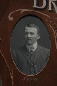 Photo - Tonks J, Richards & Co Photos, Mr J.Tonks,Learmonth ANA Branch No 75