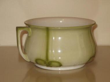 Pottery, J.&G.Meakin pottery chamber pot