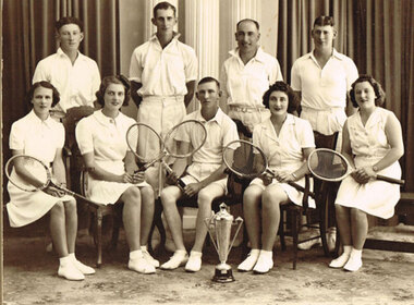Photo - Learmonth, Learmonth Tennis Team Winners 1941, 1941