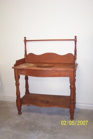 Wash stand