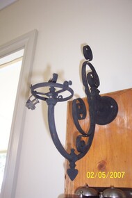 Gaslight Holder