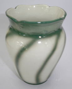 Toilet set, toothbrush holder