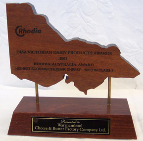 Trophy, 2001