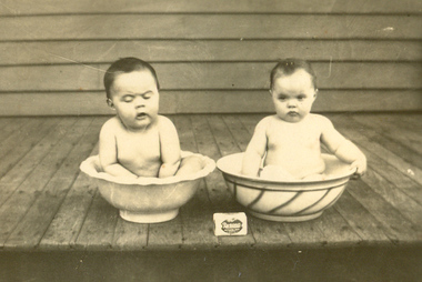 Photograph, Ray and Joyce Uebergang c1926, c.1926