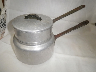 Saucepan, 1950s