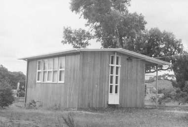 Photograph, Presbyterian Church in Lois St, Ringwood East