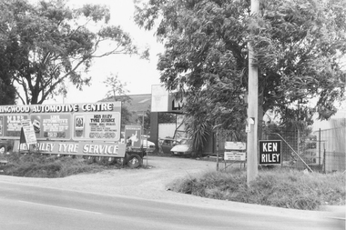 Photograph, Ringwood Auto Service, Oban Road, Ringwood owned by Ken Riley