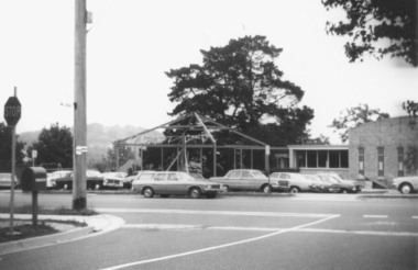 Photograph, Church of Christ Church in Bedford Road, Ringwood being built in 1978, 1978