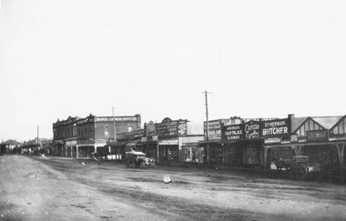 Photograph, Maroondah Highway Central, Ringwood. Shops in Maroondah Hwy, 1923