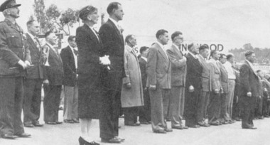 Photograph, Ringwood Anzac commemoration service, Ringwood, 1956