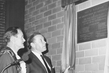 Photograph, Opening Jubilee Park Swimming Pool, Ringwood 1970