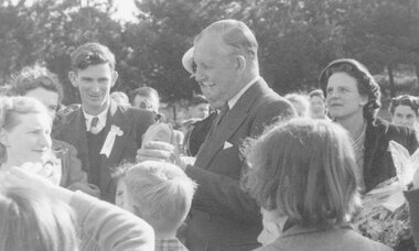 Photograph, City of Ringwood celebrations- Sir Dallas and Lady Brooks, 1960