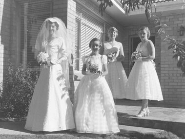 Photograph, Wedding.  Miss N. Williams - Mr. G.A. Oddie, Whitehorse Road, Ringwood. c1960's