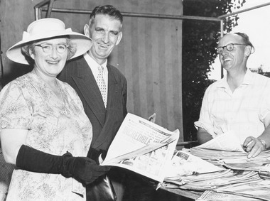 Photograph, Mr. and Mrs. P. Vergers, Ringwood Mayor and Mayoress, at Heathmont Fair in 1958