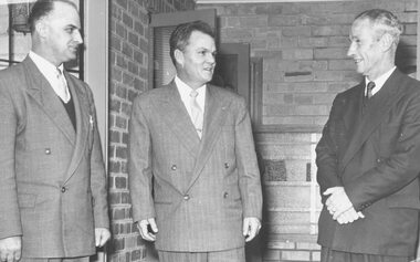 Photograph, Naturalisation ceremony in Ringwood. c1960's