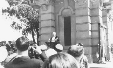 Photograph, Mayor N. Aus opening address - Ringwood clocktower dedication Dec 1967