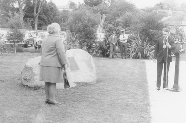 Photograph, Plaque unveiling at Ringwood Eastern Metropolitan Regional Library, commemorating the Golden Jubilee of Ringwood's severance from Lilydale. 1974