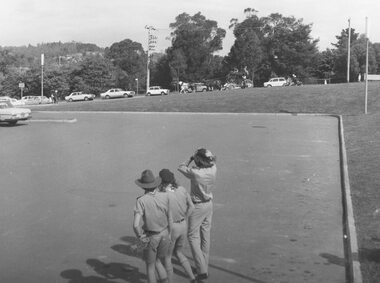 Photograph, A Cobb & Co coach carrying Mayor Stan Morris arriving at Ringwood Civic Centre for 'Back to Ringwood' celebrations- 19 October, 1974