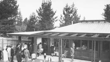 Photograph, Opening day at Pinemont Kindergarten, Hygeia Parade, North Ringwood - 1966