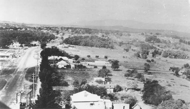 Photograph, Maroondah Highway looking east from Heatherdale Rd. 1939 and Maroondah Highway looking east from SEC pylon at substation in Heatherdale Rd. 1919