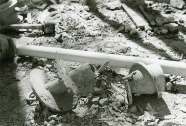Photographs, 1979-80 MMBW pipe line project at Hubbard Reserve, North Ringwood � Broken mole
