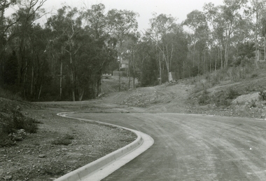 Photographs, 1979-80 MMBW pipe line project at Hubbard Reserve, North Ringwood � View east from Debbie Place