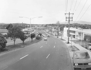 Photograph, Maroondah Highway West, Ringwood- 1974. Easterly view from Heatherdale Road, 1974